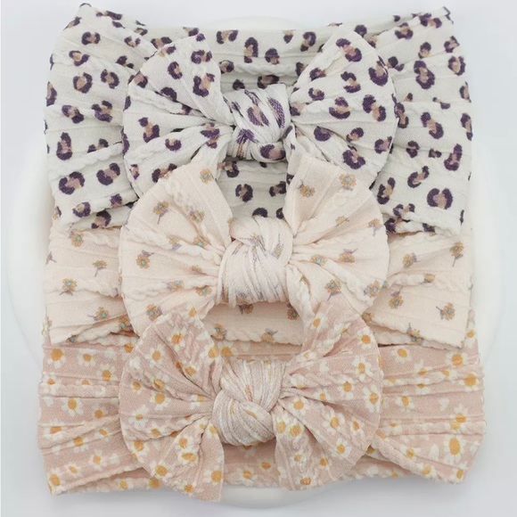 Baby cable knit bow headband - Picture 1 of 1